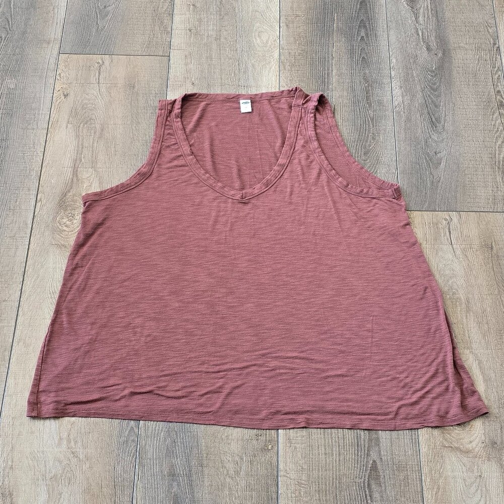 Set of 4 Old Navy Women’s Tank Tops – Size XXL (Neutral Colors) - Picture 5 of 15